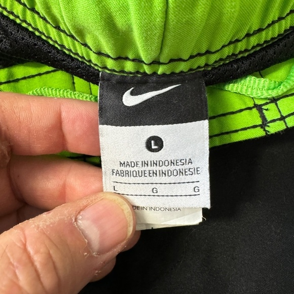Nike Men's Black/Green Drawstring Waist Board Short‎ Swim Trunks Size Large Mesh - Picture 5 of 13